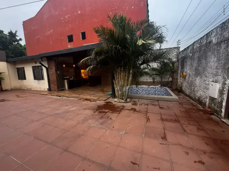Foto 12 de Casa Sobre Avenida Km 13 Barrio Arco Iris