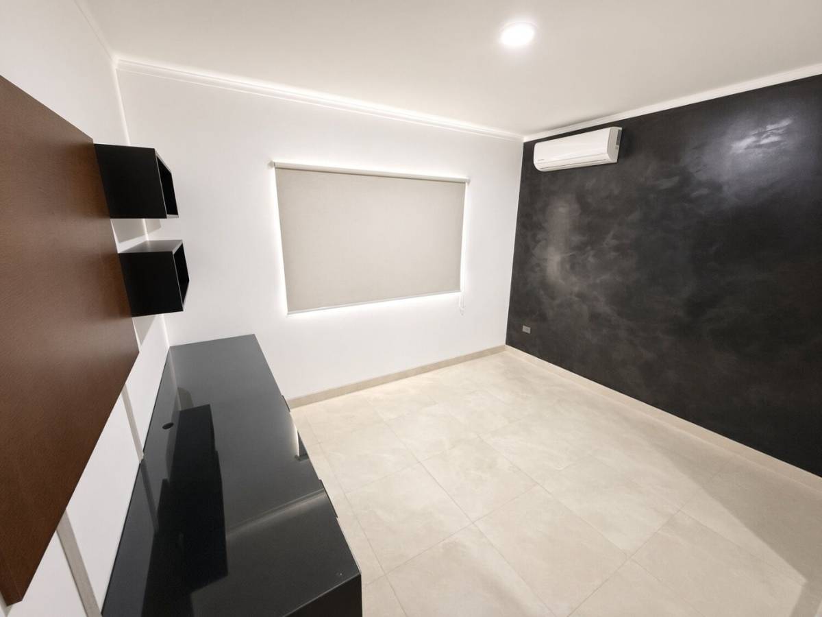 Foto 4 de CASA EN VENTA, BOSQUES DE LA COLINA