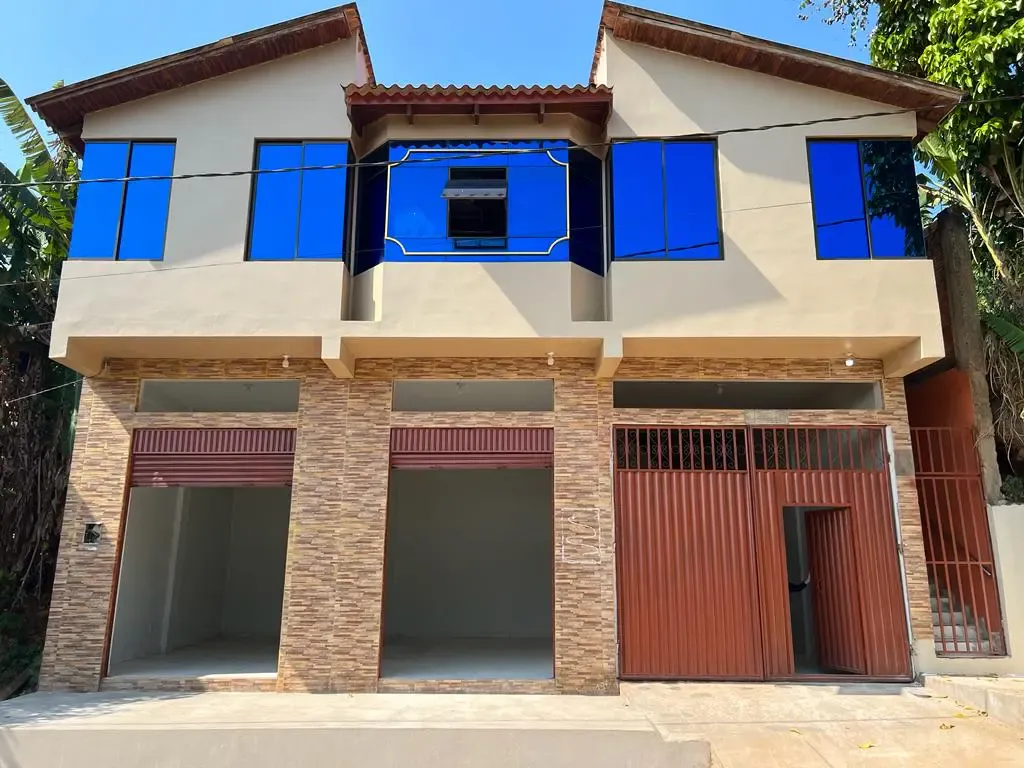 Foto 1 de Casa Comercial en Venta en Cobija