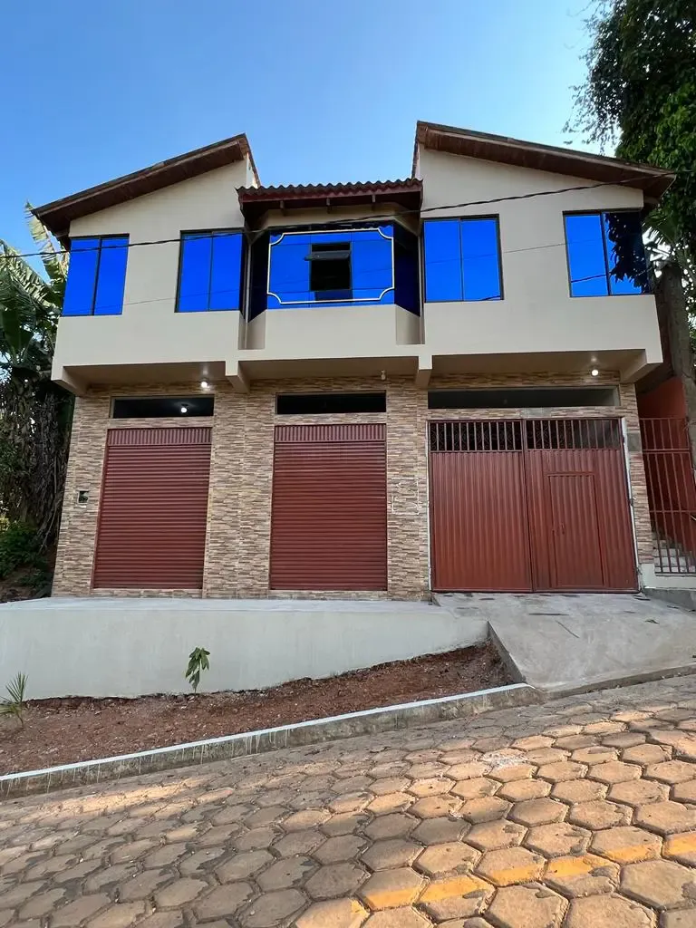 Foto 4 de Casa Comercial en Venta en Cobija