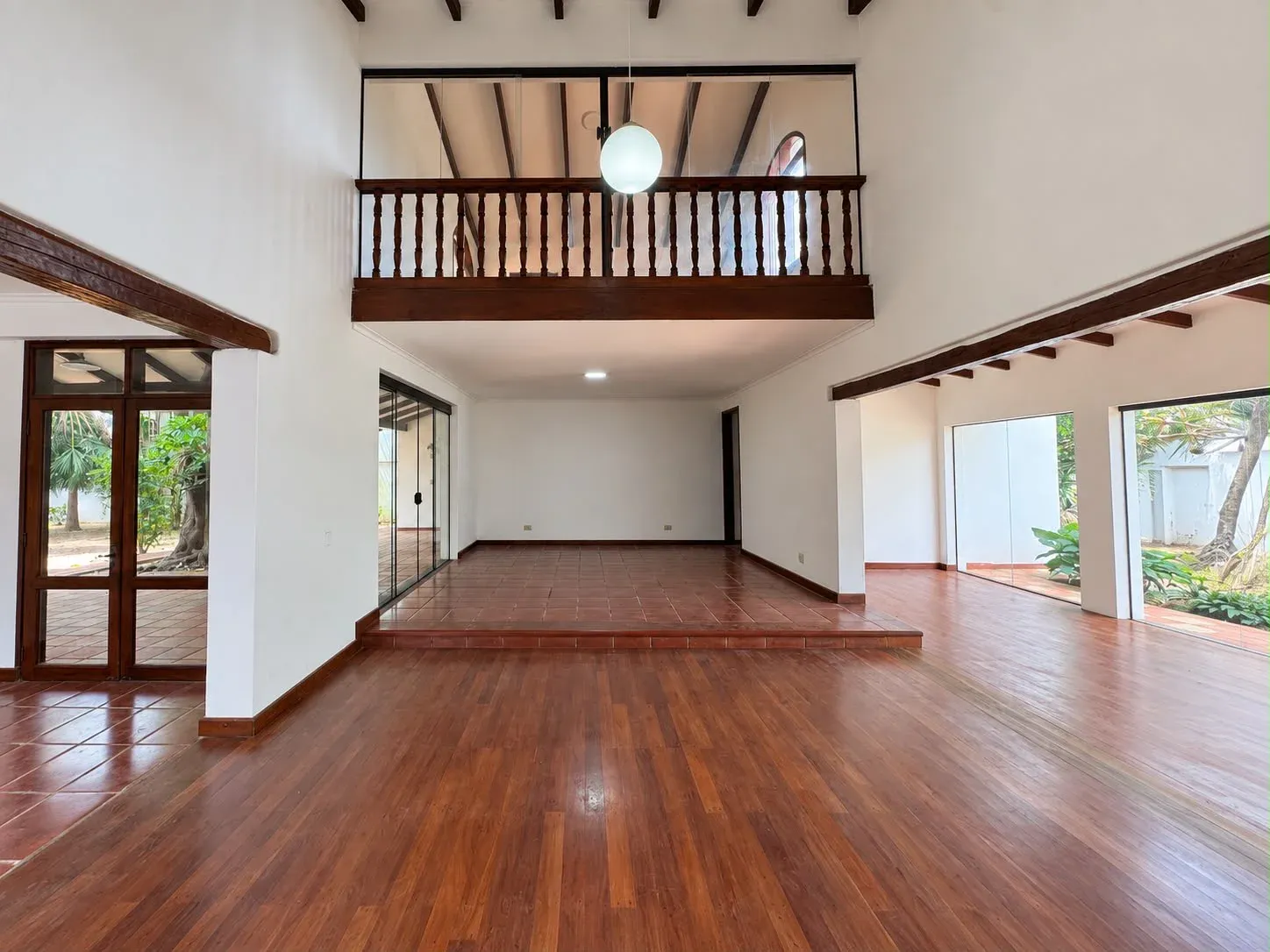 Foto 1 de Casa alquiler av Beni P/Empresa o negocio