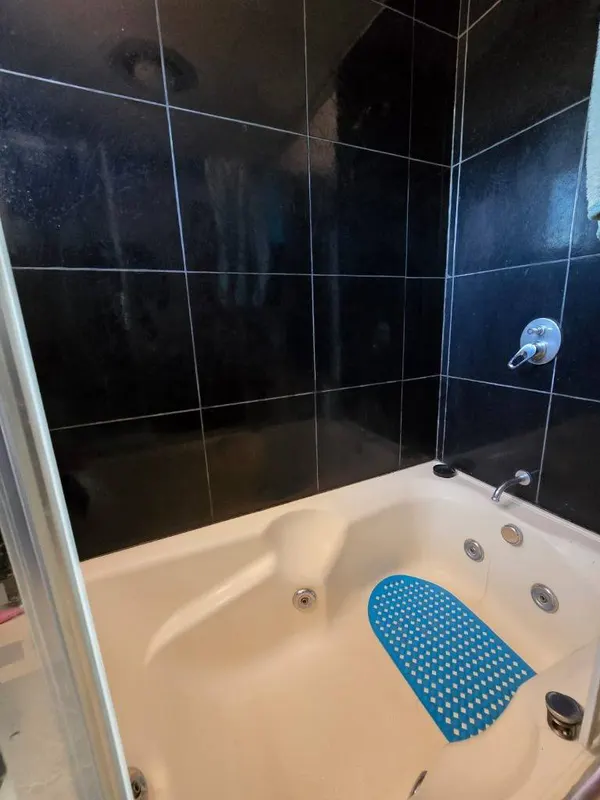 Foto 6 de Casa con Tienda en Venta – Zona Loreto