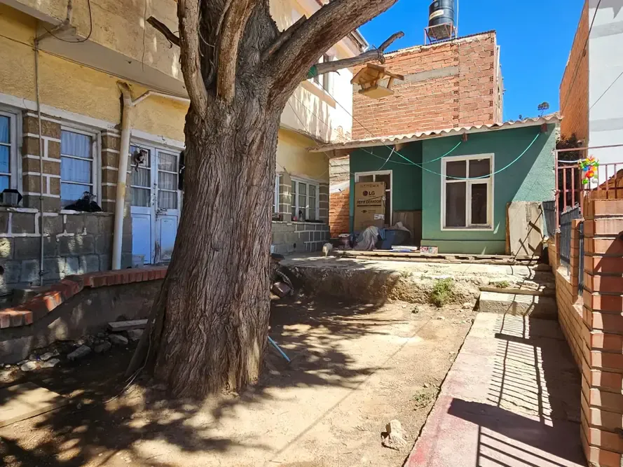 Foto 2 de Propiedad en Venta - casa multifamiliar