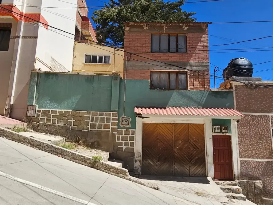 Foto 1 de Propiedad en Venta - casa multifamiliar