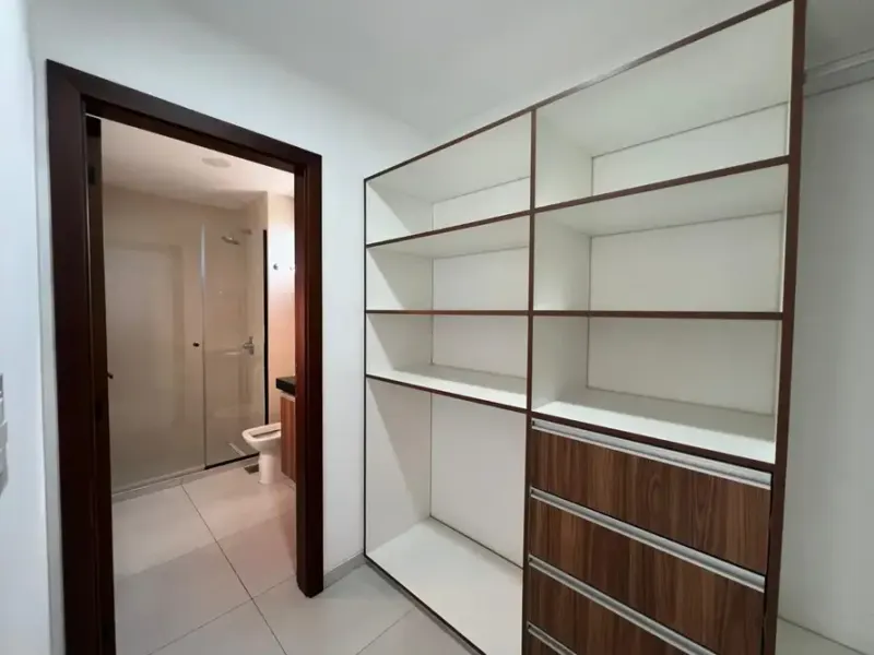 Foto 8 de Departamento en Alquiler de 3 Habitaciones Torre Virtus Av 2 de Agosto