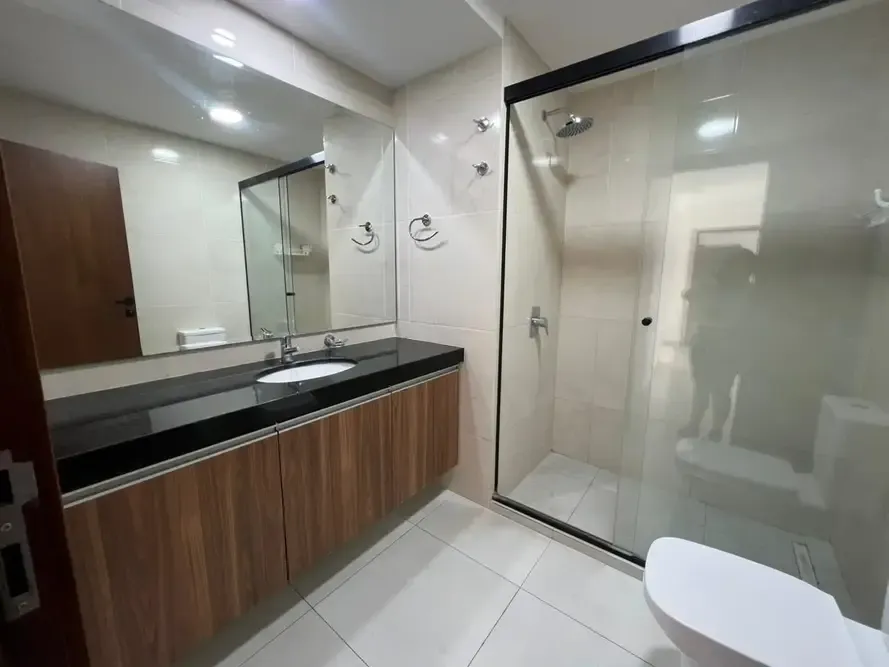 Foto 7 de Departamento en Alquiler de 3 Habitaciones Torre Virtus Av 2 de Agosto