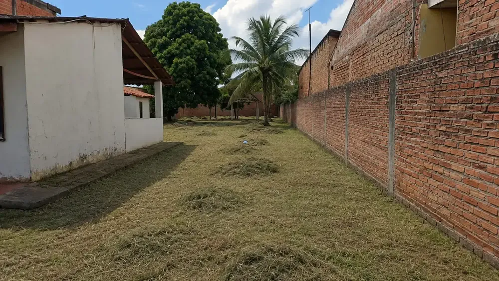 Foto 1 de Casa en Venta con Amplio Terreno y Potencial de Construcción – Cotoca