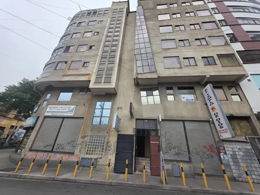 Foto 2 de ¡Oficina en Venta en Plena Avenida América!