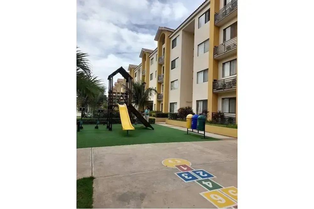 Foto 4 de Departamento en anticrético de 2 dormitorios con piscina, parqueo y seguridad