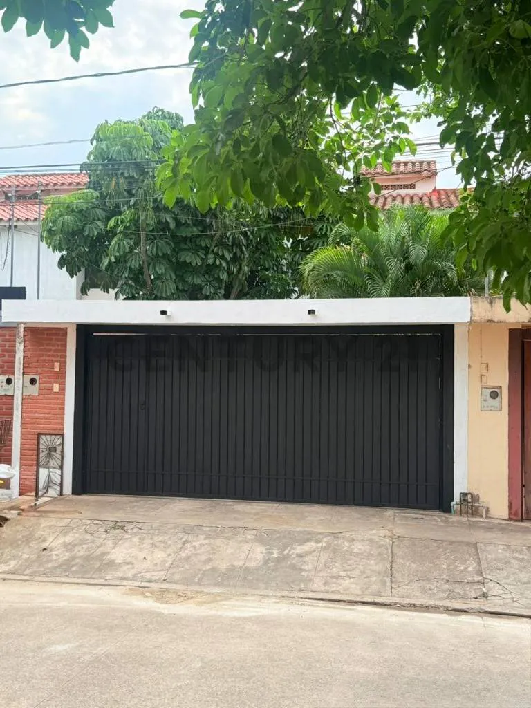 Foto 1 de Casa en alquiler zona norte av beni 6to anillo