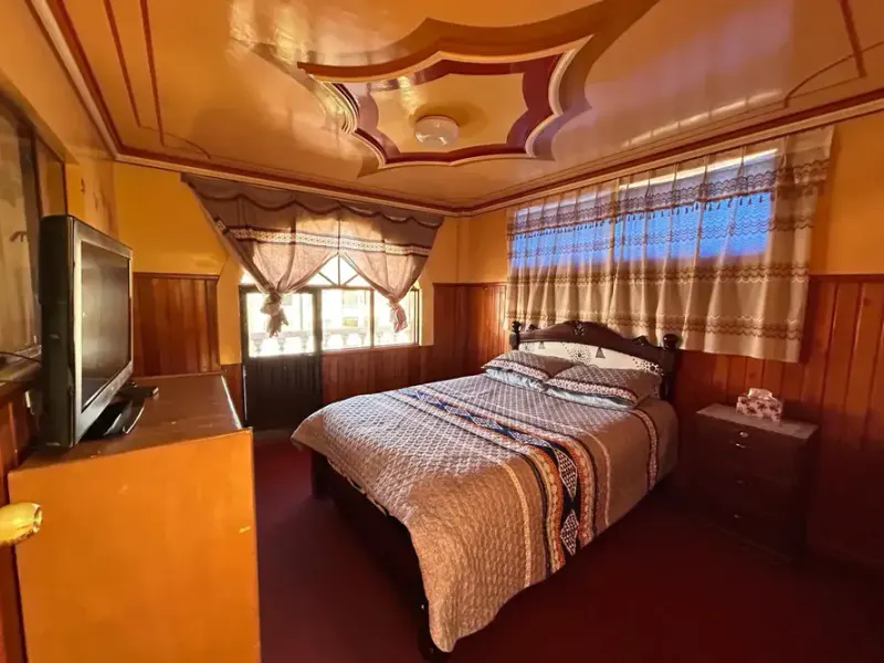 Foto 6 de Casa Comercial en Venta en La Av. 16 de Julio -Elalto