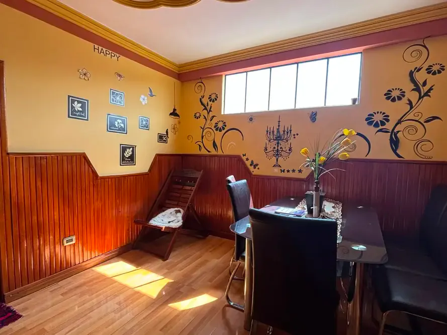 Foto 8 de Casa Comercial en Venta en La Av. 16 de Julio -Elalto
