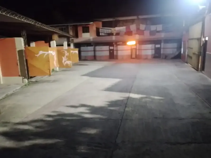 Foto 11 de Inversión con Doble Potencial: Motel en Venta-Negocio y Desarrollo Inmobiliario