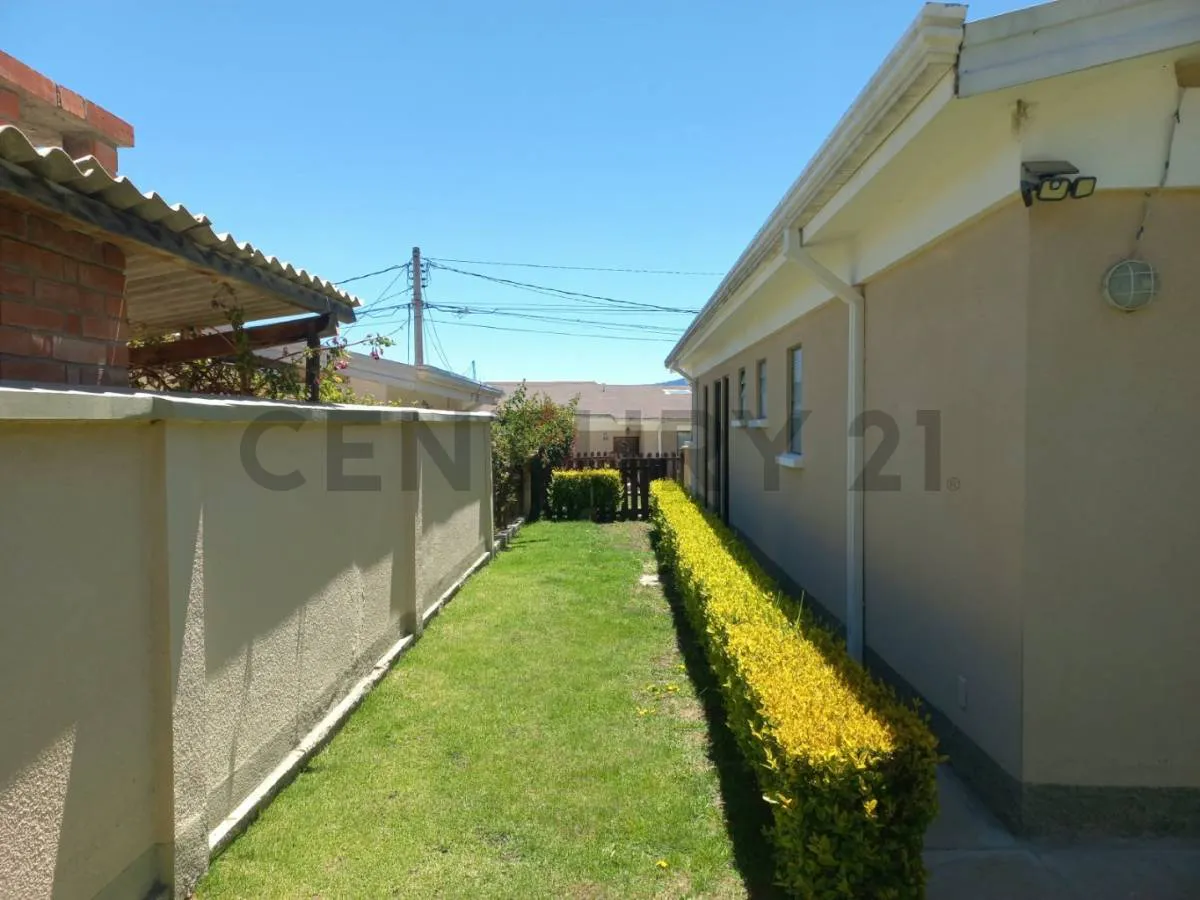 Foto 8 de Casa en Alquiler Urb Constelacion Lomas de Achumani