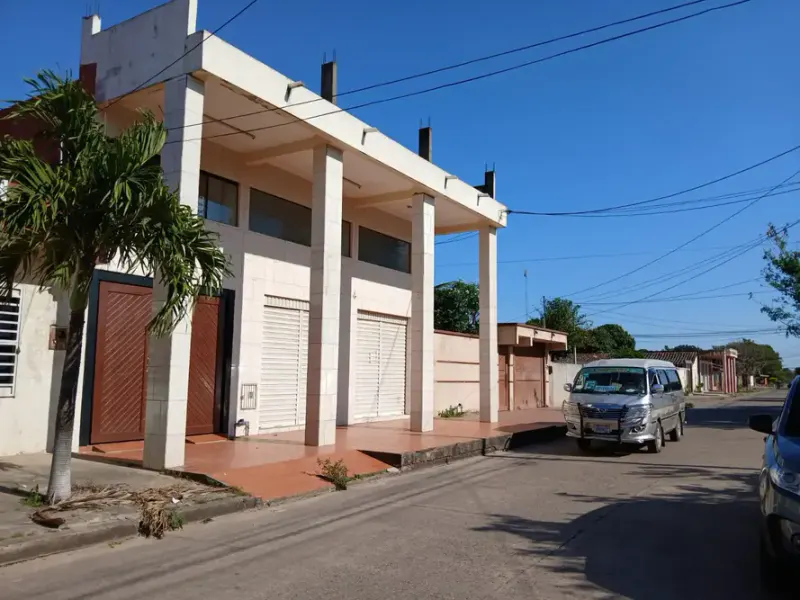 Foto 13 de Propiedad Comercial y Familiar en El Centro de Montero