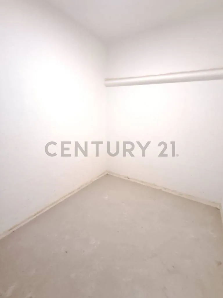 Foto 1 de Baulera en Venta - Edificio Camila I - 2o de Octubre