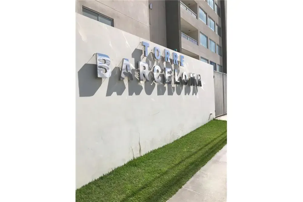 Foto 4 de 🏙️✨ Departamentos en Venta en Torre Barcelona – Confort, Seguridad y Excelente Ubicación Sobre Radial 10