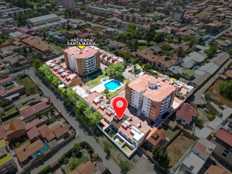 Foto 4 de Casa en Venta Condominio Hacienda Santa Maria - Quintanilla