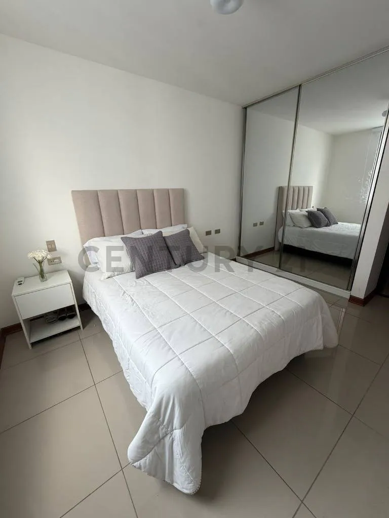 Foto 4 de Departamento Amoblado y Equipado en Venta