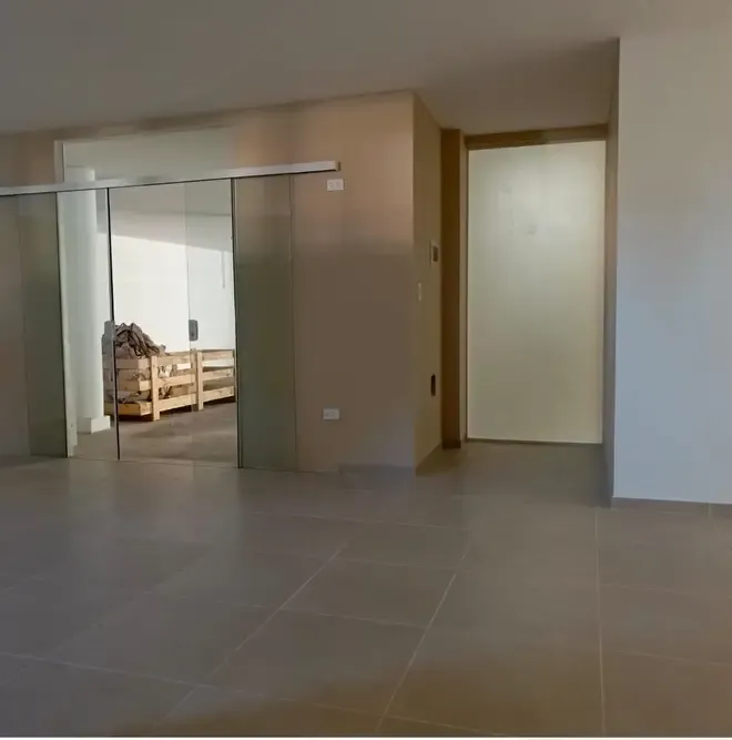 Foto 8 de Ambiente Semisótano En Venta