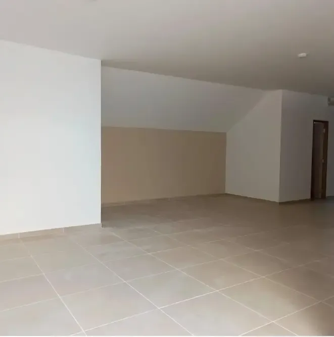 Foto 5 de Ambiente Semisótano En Venta