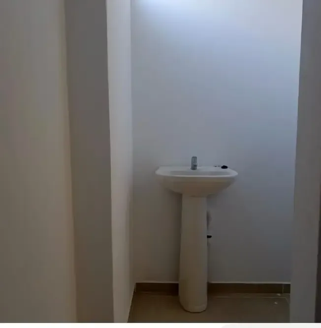 Foto 6 de Ambiente Semisótano En Venta