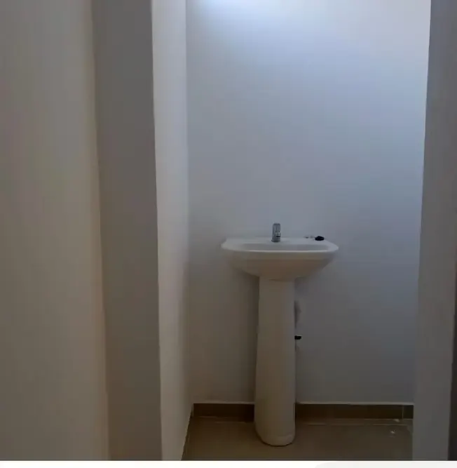 Foto 6 de Ambiente Semisótano En Venta