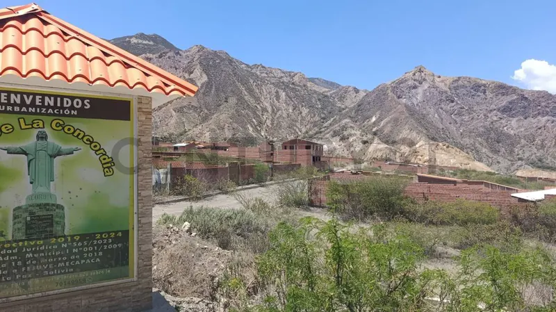 Foto 6 de Terreno en Venta – Urb.Valle de La Concordia, Tajopampa, Mecapaca, La Paz