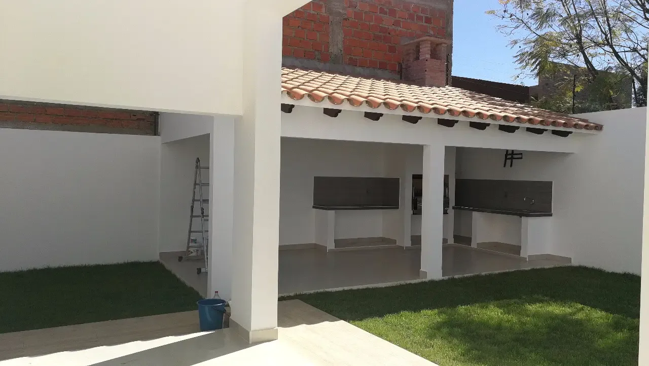 Foto 1 de P27 - Casas en Venta - Barrio Catedral