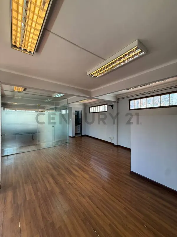 Foto 8 de Oficina Corporativa en Alquiler | Av. Camacho – Centro de La Paz