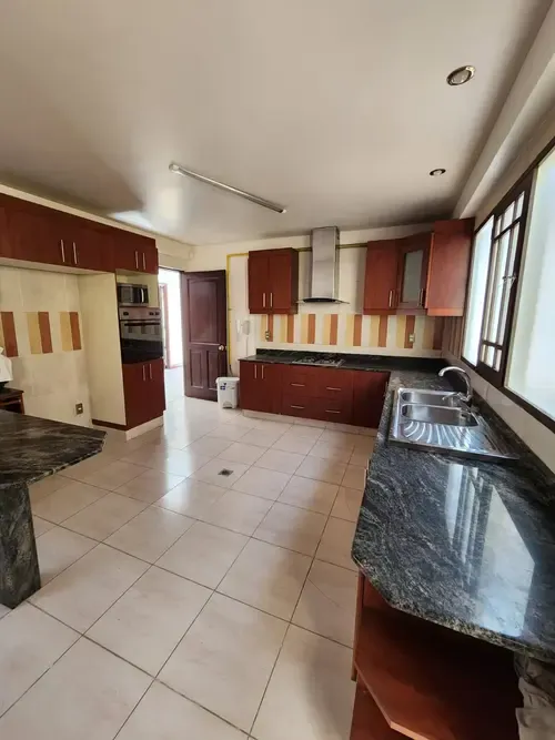 Foto 2 de Mallasa ‼️Casa 4d en Venta ✅️ Negociable