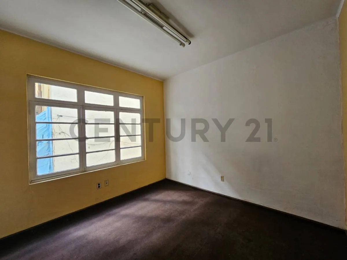 Foto 11 de Casa en Venta de 3 Pisos Inmueble para Inversion