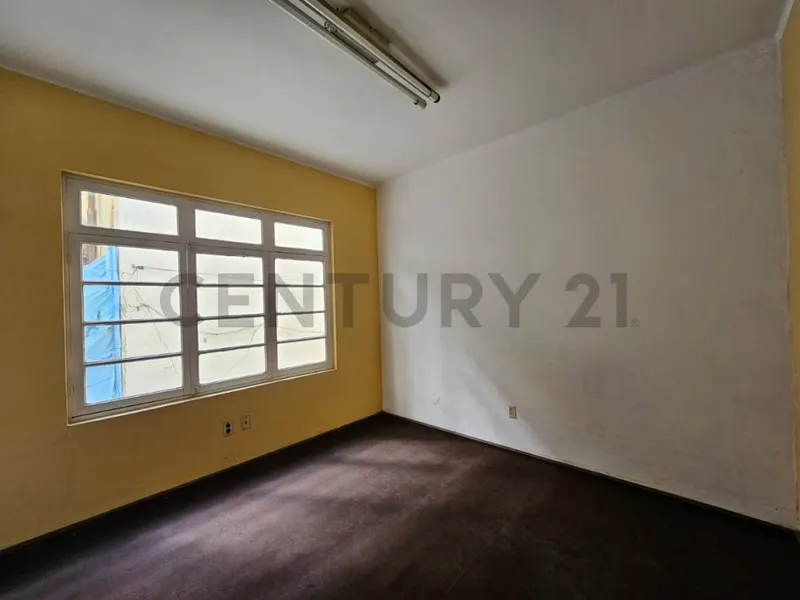 Foto 11 de Casa en Venta de 3 Pisos Inmueble para Inversion