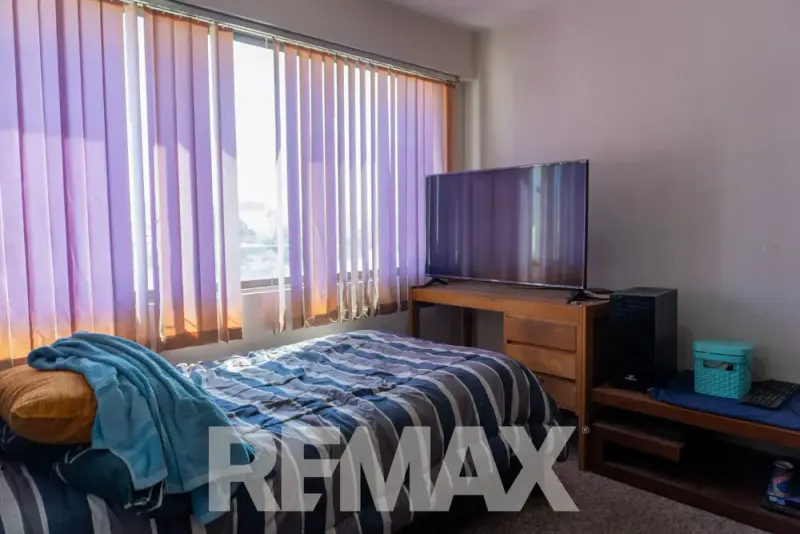 Foto 7 de 🏡 ¡Garzonier en Venta sobre Av. Beijing!