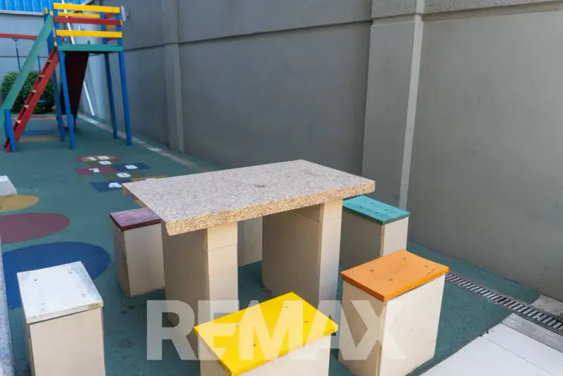 Foto 10 de 🏡 ¡Garzonier en Venta sobre Av. Beijing!