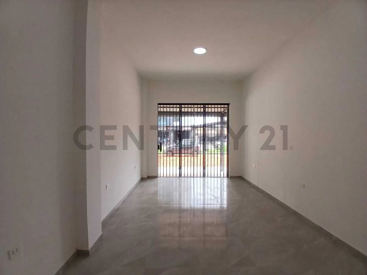 Foto 5 de Inmueble Comercial en Venta - Uso Mixto