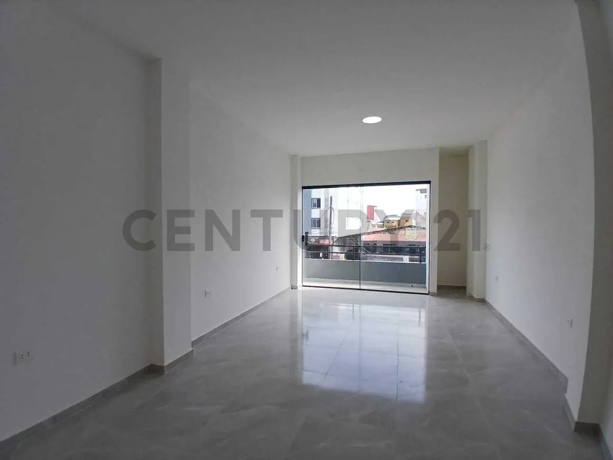 Foto 7 de Inmueble Comercial en Venta - Uso Mixto