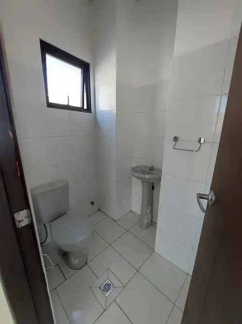 Foto 3 de 🚨 Oficina Comercial de 78 M² en Alquiler – Torre Yosai (C. 16 Obrajes) 🚨