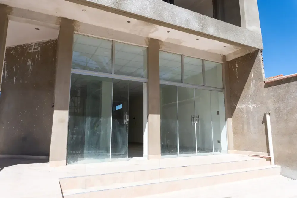 Foto 9 de Local Comercial a estrenar en Alquiler sobre Avenida