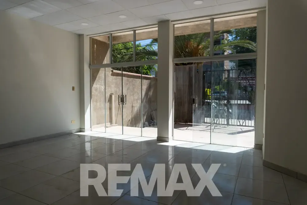 Foto 6 de Local Comercial a estrenar en Alquiler sobre Avenida