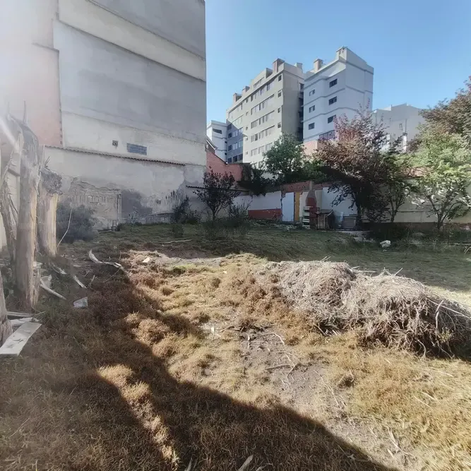 Foto 3 de Terreno en Venta Obrajes