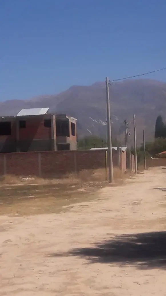 Foto 3 de lote en venta en sipe sipe a dos cuadras del balneario "EL VERGEL"