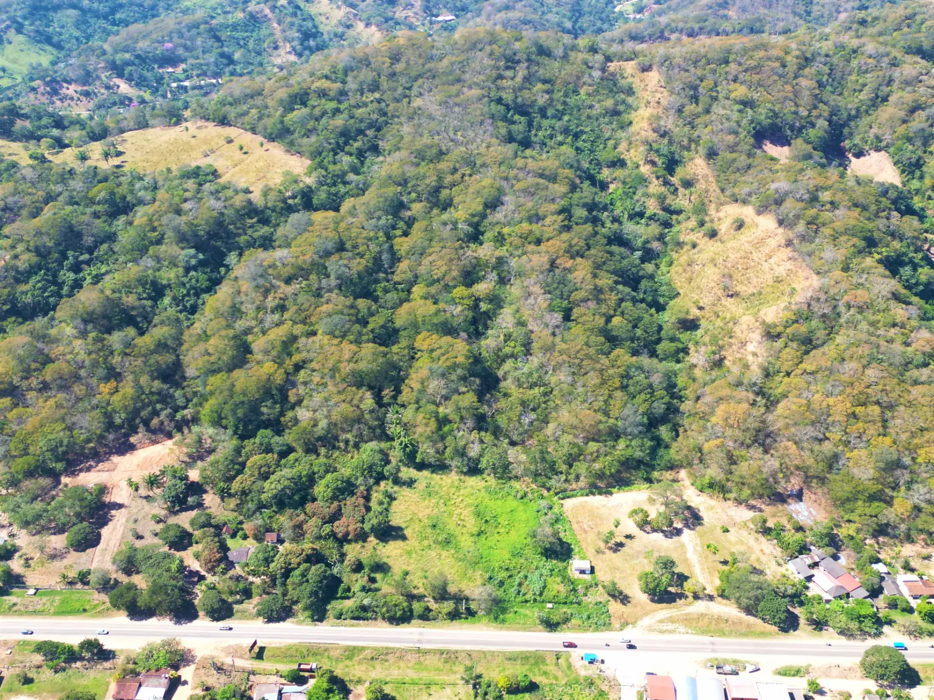 Foto 2 de Terreno En Venta "limoncito" por Debajo del Avaluo