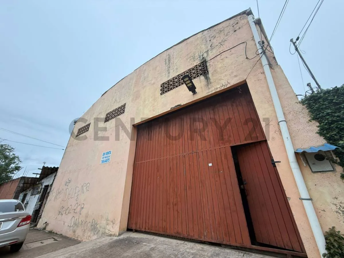 Foto 3 de Tinglado En Venta - Zona Este