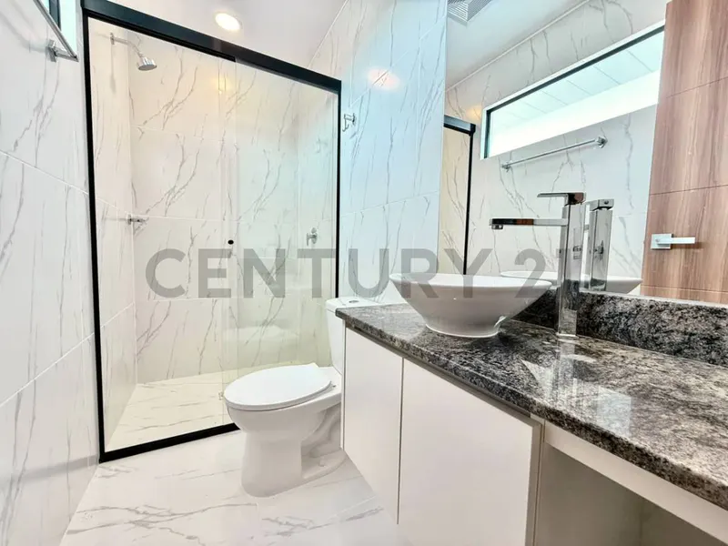 Foto 6 de ¡Departamento en Venta en Mar Adentro – Urubó!