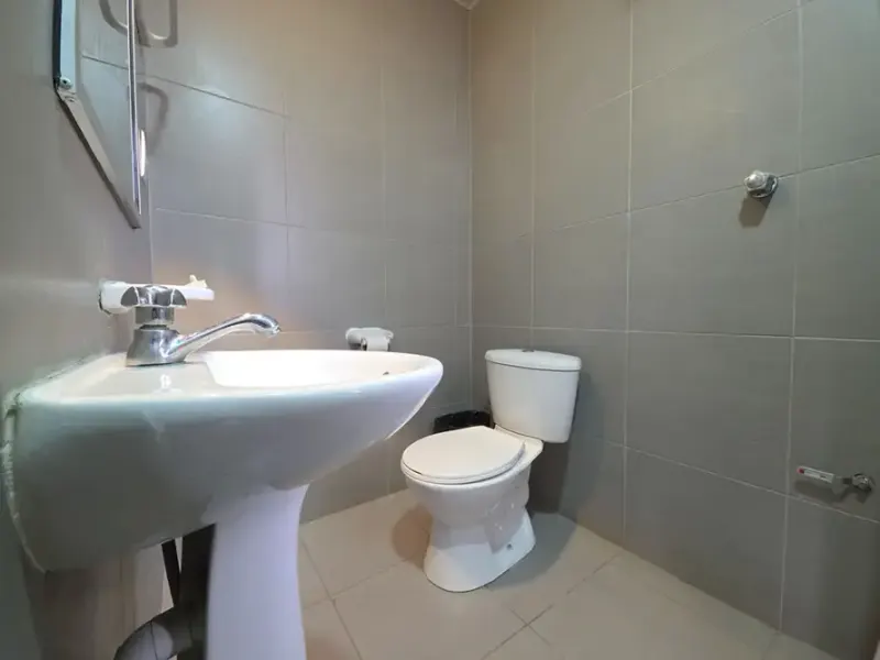 Foto 7 de Ambiente Comercial en Alquiler para Consultorios Medicos o Oficinas