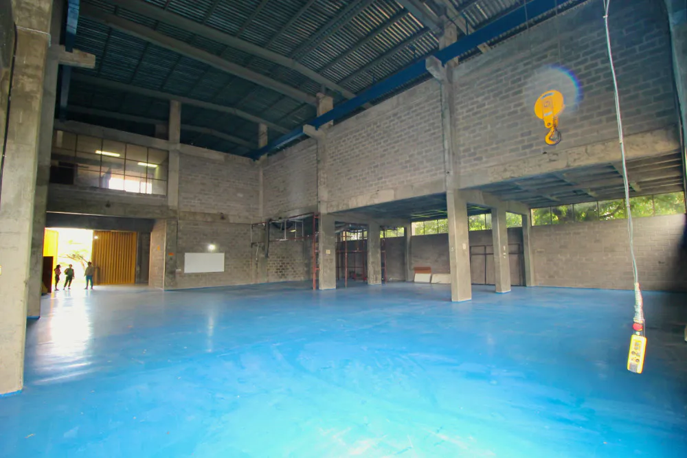 Foto 5 de Galpon con Oficinas en Venta