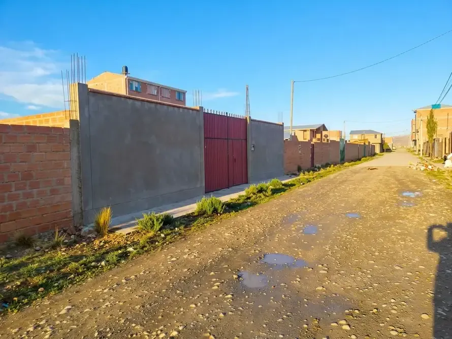 Foto 5 de 🏡 ¡Tu Próximo Hogar o Proyecto de Inversión Te Espera en La Gloria! 🚀
