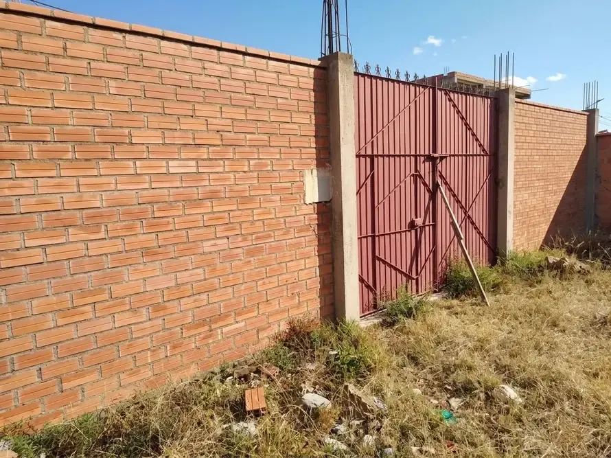 Foto 2 de 🏡 ¡Tu Próximo Hogar o Proyecto de Inversión Te Espera en La Gloria! 🚀