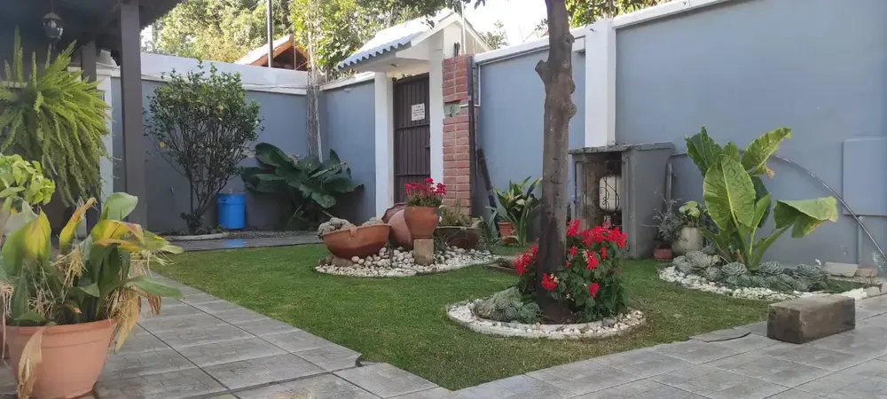 Foto 2 de ¡En Venta Hermosa Propiedad en Huayllani – Urb. Lab!